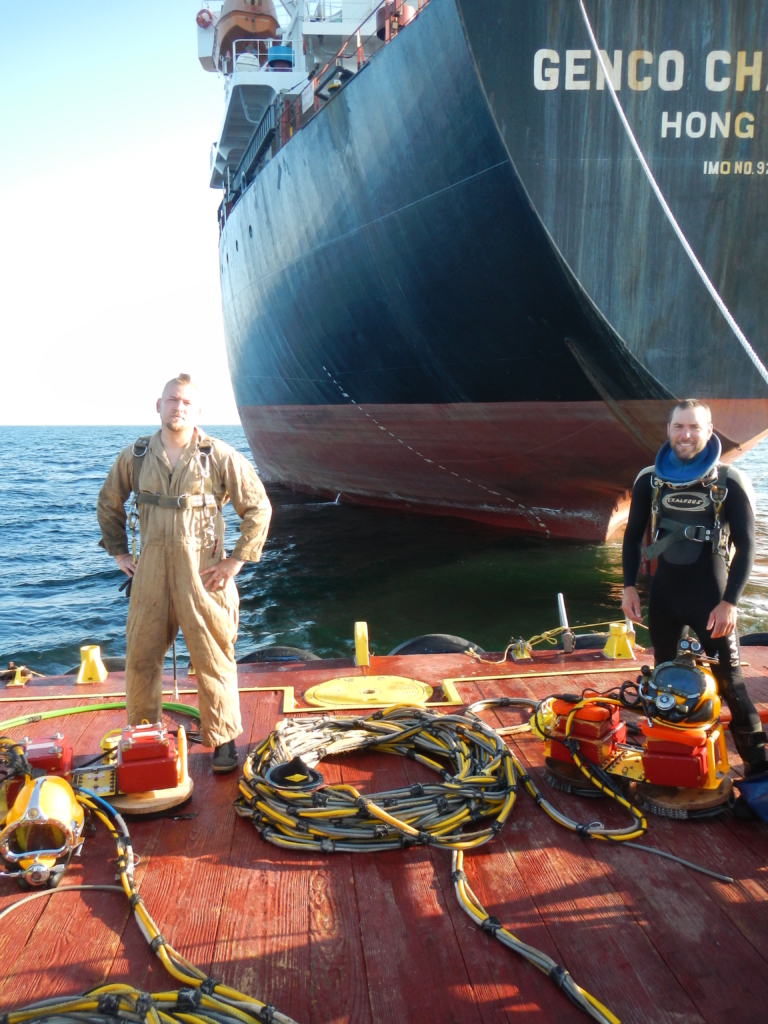 offshore-cleaning-on-ships